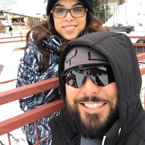 Meet your Posher, Lionel